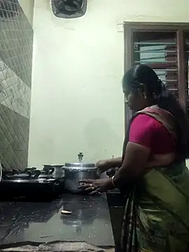 yamini1431 - Yamini1431's free webcam - UK Sex Cams