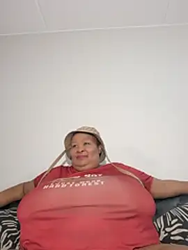 nancy111 - Nancy111's free webcam