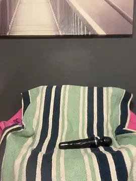 sexaddictcandy10 - SEXaddictCANDY10's free webcam