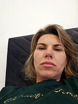 feliciakrige - FeliciaKrige's free webcam - UK Sex Cams