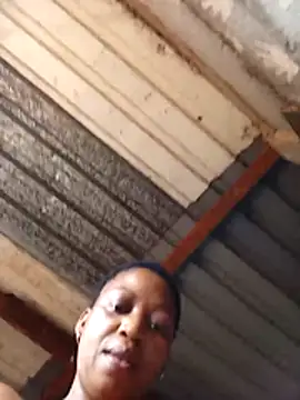 Webcam Model (winterqueenx)  is live.Free join now!