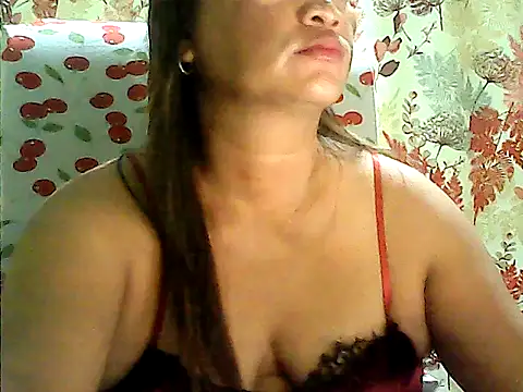 hott_scarlett - Hott_scarlett's free webcam - UK Sex Cams