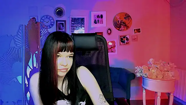 meganblosom - MeganBlosom's free webcam - UK Sex Cams