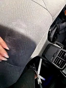 Webcam Model (SEXY-ZOE) is live