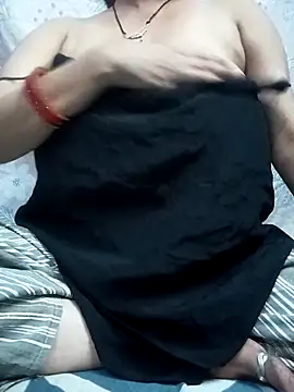 diyababy-11 - DiyaBaby-11's free webcam