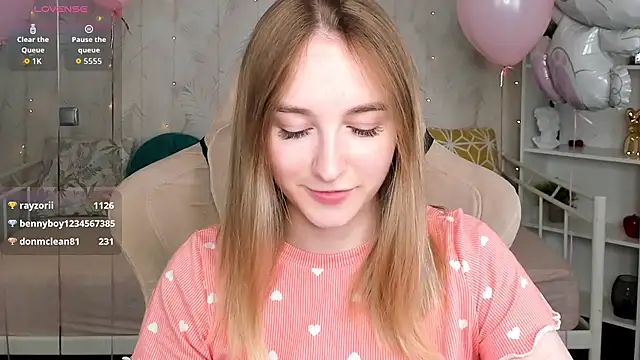Shy_Polly live sex cam