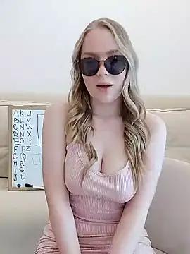 littleforestelf2 - LittleForestELF2's free webcam - UK Sex Cams