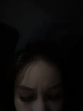 aai-0329 (F young) - 每日门票表演