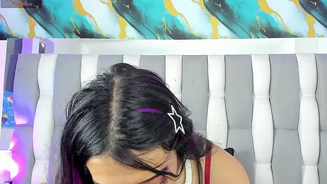 isadiiaz - IsaDiiaz's free webcam