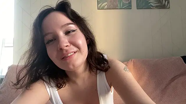 mila_petal - Mila_petal's free webcam