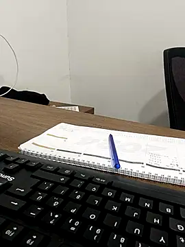 yaman_33 - Yaman_33's free webcam - UK Sex Cams