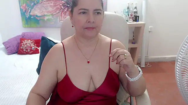 leonela_69