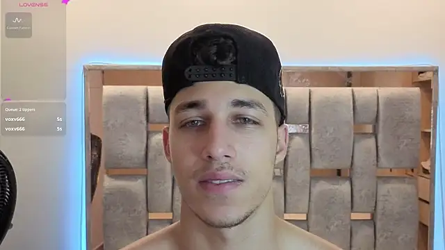 orionblaze69_ (M young) - appreciating the show, cum into the air.