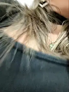 cataleyamyst (F milf) - Finger pussy play