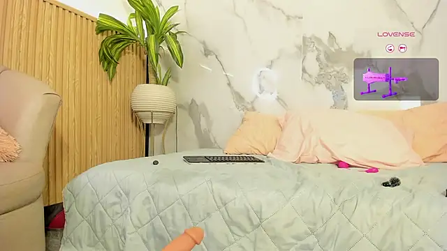 Fyre_divine live sex cam