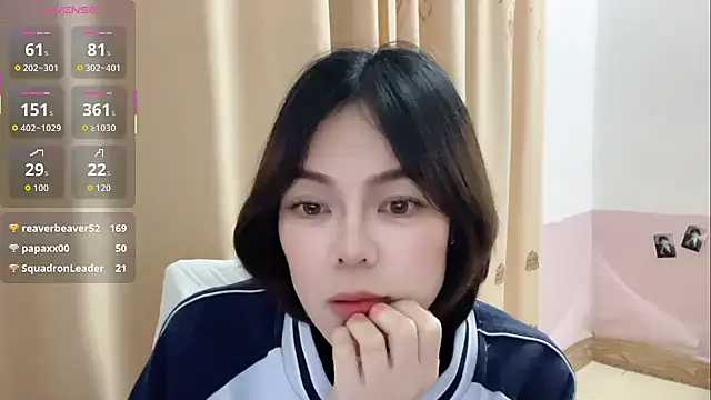 Linda-LL live cam profile