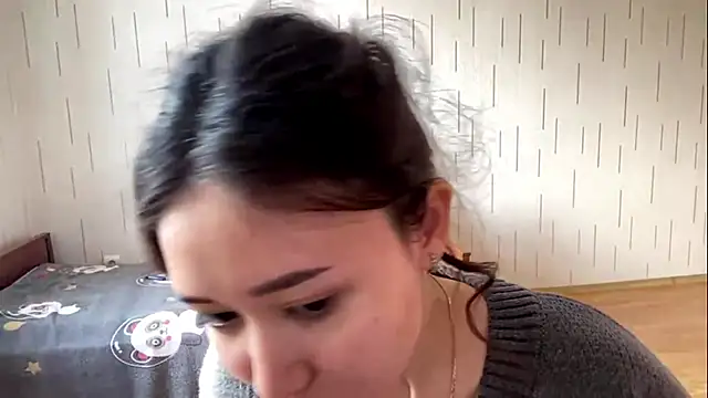 YourMiIa live sex cam