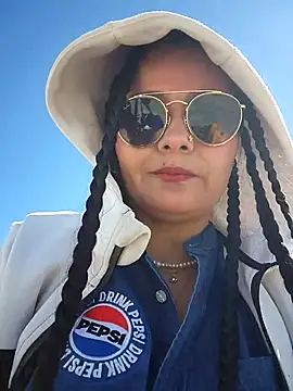 bellapaty (F milf) - 🫒🍒Oil tits