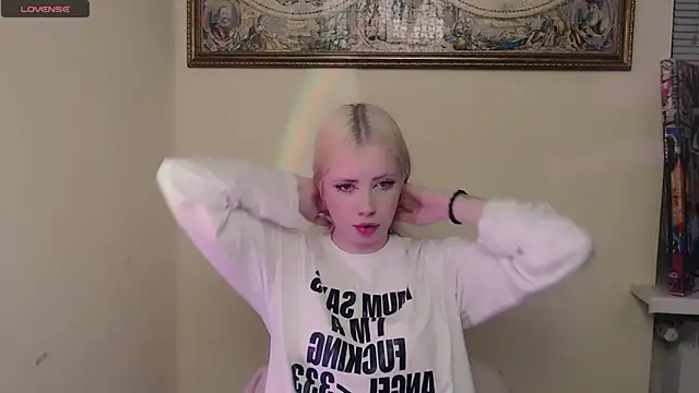 alicehotty_ - AliceHotty_'s free webcam - UK Sex Cams