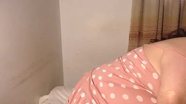 agathamiller01 - Agathamiller01's free webcam - UK Sex Cams