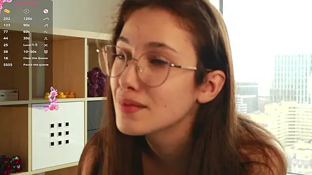 isauraholleman (F teen) - warm… maybe you want to add ice on chest