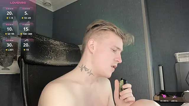 alexxsweet - AlexxSweet's free webcam - UK Sex Cams