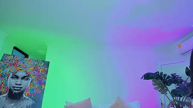 janylove__ - JANYLOVE__'s free webcam - UK Sex Cams