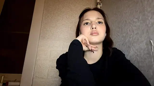 naoomis - Naoomis's free webcam - UK Sex Cams