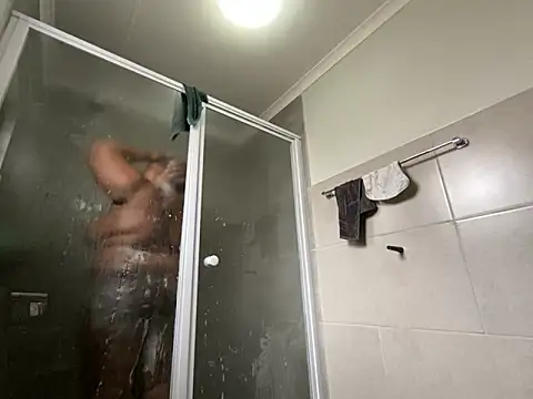 MissLola27 live sex cam