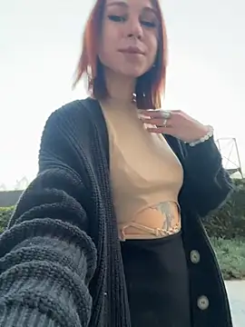 RosieSecret's live cam