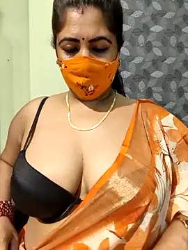 Webcam Model (Poly_bhabi)  is live.Free join now!