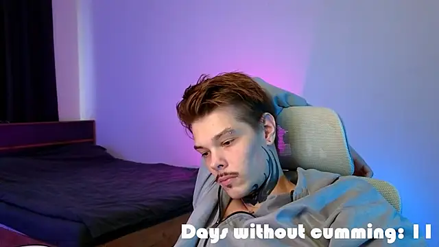 denis_here - DENIS_HERE's free webcam - UK Sex Cams