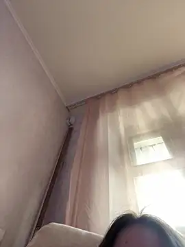 dearalise - DearAlise's free webcam - UK Sex Cams