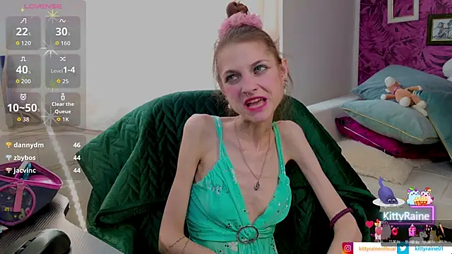 kittyraine (F young) - Free nude picture for last tipper