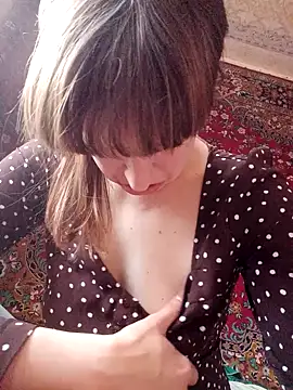 Webcam Model (Calibers2932)  is live.Free join now!