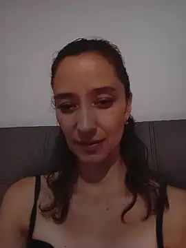 aurabloom_1 - Aurabloom_1's free webcam - UK Sex Cams