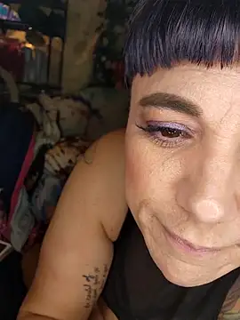 Webcam Model (infinirose)  is live.Free join now!