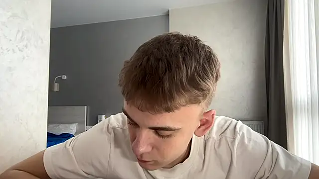 solofury (M twink) - Buy car