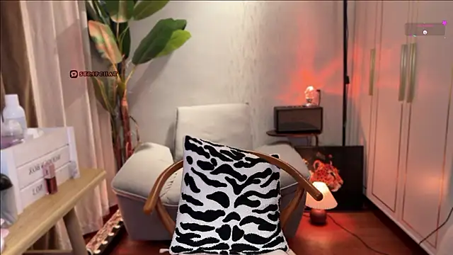 美女_WETSAND_在线直播