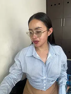 Webcam Model (Anni_Rose)  is live.Free join now!