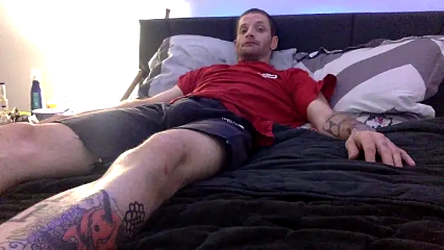 daddyrabbit117 - Daddyrabbit117's free webcam - UK Sex Cams