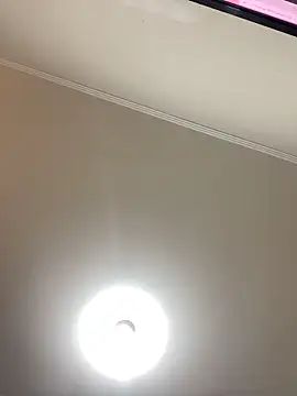 larissaferri - Larissaferri's free webcam - UK Sex Cams