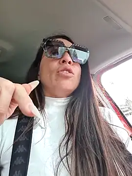 sexy7883 (G milf) - @nuda squirt outdoor