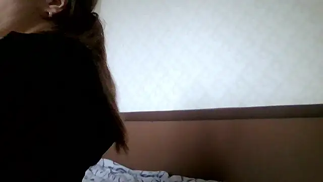 meadoweyes - MeadowEyes's free webcam - UK Sex Cams