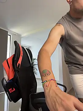 troyesavage - TroyeSavage's free webcam - UK Sex Cams