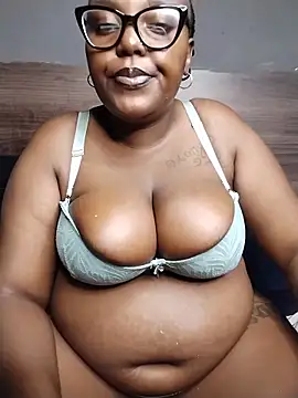 CHERRYYUMMY live sex cam