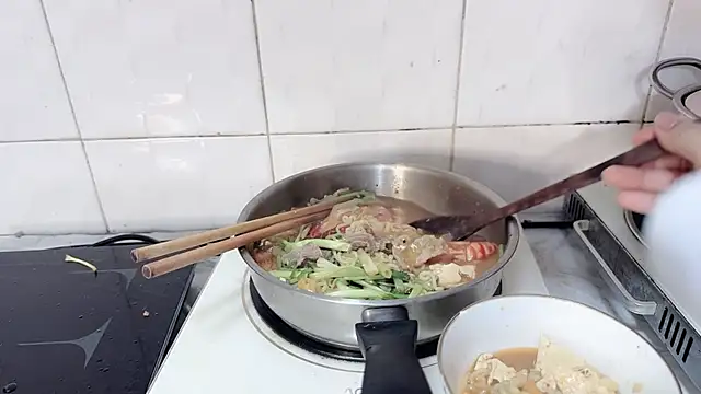 lyly_office (G young) - lyly finger pussy