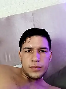 jean_jagger (M young) - Oil On My Chest!!