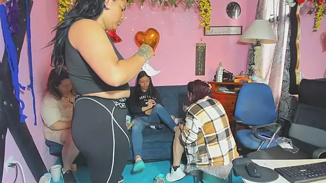 lesbiancuple live sex cam