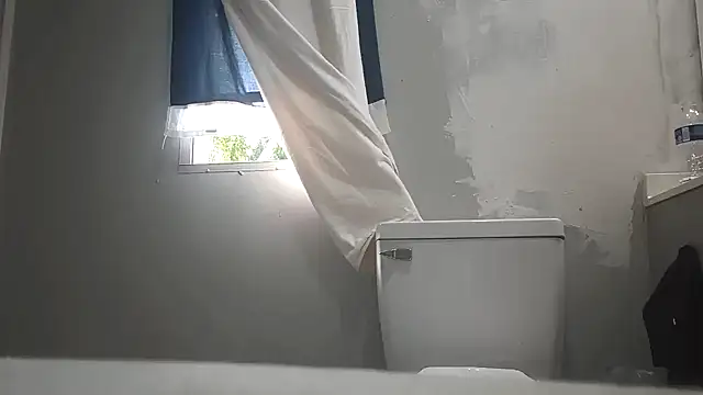 bi_curious86 (Ask my age) - Try for grindr hookup 2nite